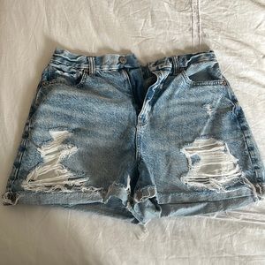 American Eagle Curvy Mom Short